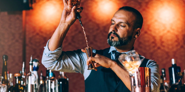 How To Become a Bartender in Texas in 6 Steps (With Salary)