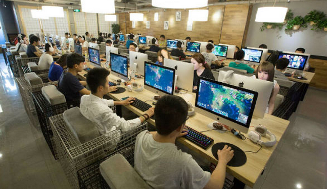 What is a cybercafe?