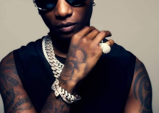 On 11th January 2010 , Wizkid , by then still a struggling upcoming artist sent a DM to Nigerian rapper MI -Abaga