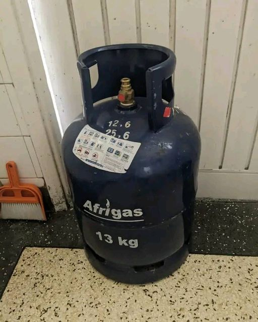 Afrigas: How to Transport a Gas Cylinder in Kenya if you are relocating