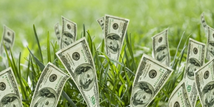 How to make money in Ghana