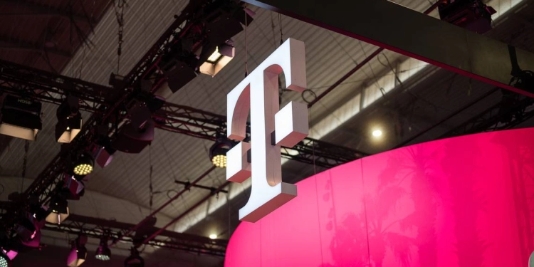 T-Mobile Acquires Mint Mobile: What It Means for Customers