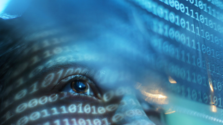 Survey Reveals Russian Workers’ Anxiety Over AI Job Displacement
