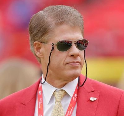Clark Hunt Net Worth