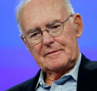 Gordon Moore Net Worth