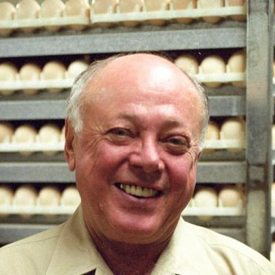 Don Tyson Net Worth