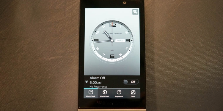 The BlackBerry Porsche Design P'9982