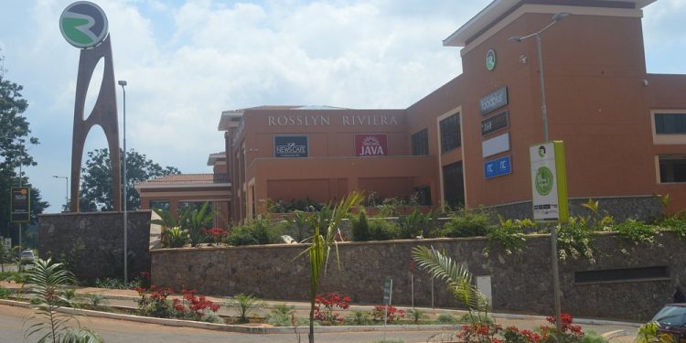 Rosslyn Riviera Mall