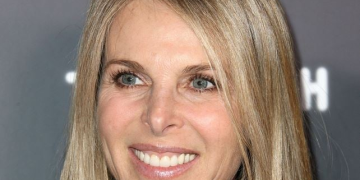 Catherine Oxenberg Net Worth