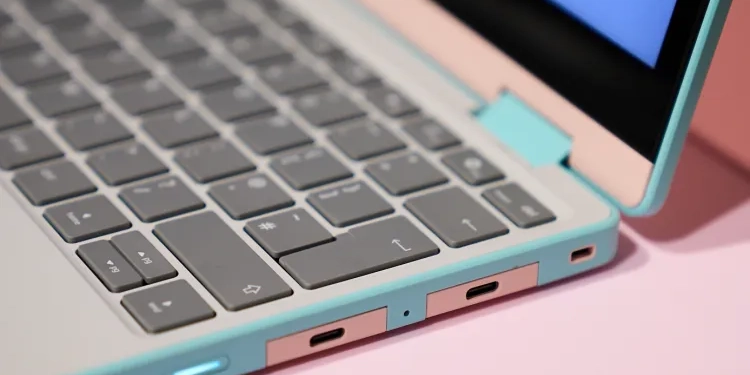 Mint and Pink: A Closer Look at the Backflipping Framework Laptop 12
