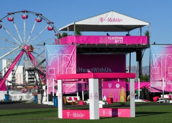 T-Mobile Family Freedom Targets Verizon Switchers