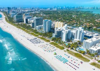 Top 10 Richest People in Florida (2025)