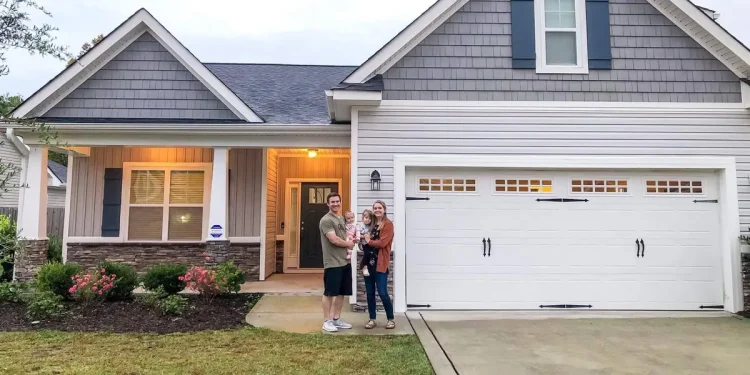 Tips for Buying a House Sight Unseen Safely & Smartly