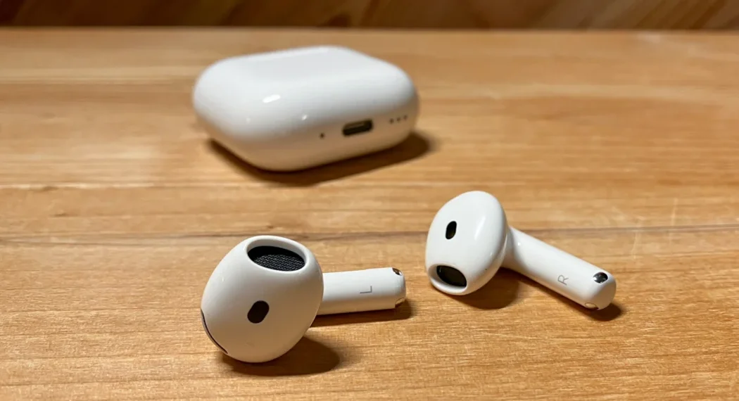 AirPods Could Soon Answer Calls and Snap Photos Hands Free