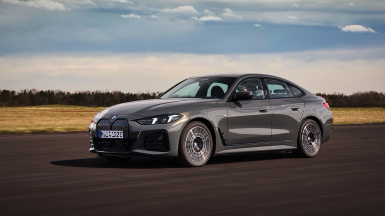 BMW i4 eDrive40: Sporty Efficiency Meets Long Range