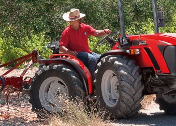 Carraro Farm Tractors: The Italian Legacy of Power and Precision
