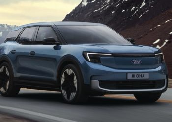 Ford Explorer Extended Range RWD Delivers 435 km Range