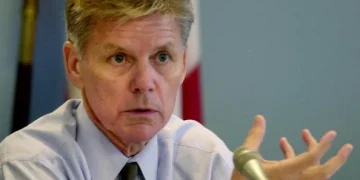 Gary Condit Net Worth