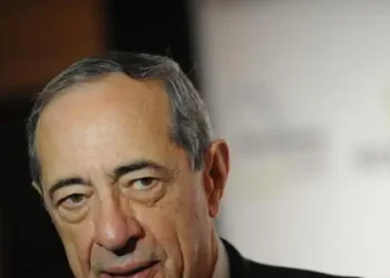 Mario Cuomo delivering his 1984 DNC speech – Mario Cuomo net worth