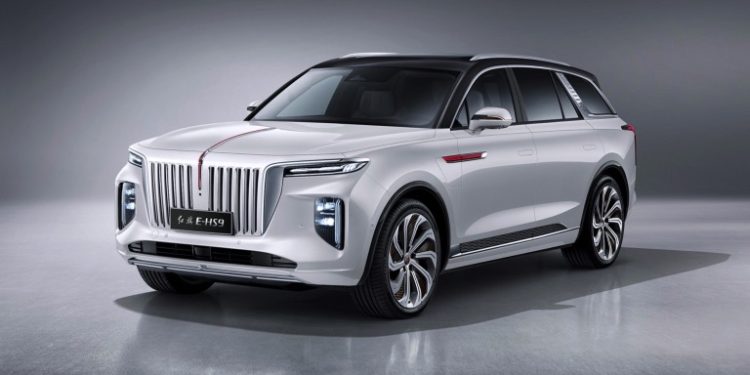 Hongqi E-HS9 Offers 370 km Real Electric Range