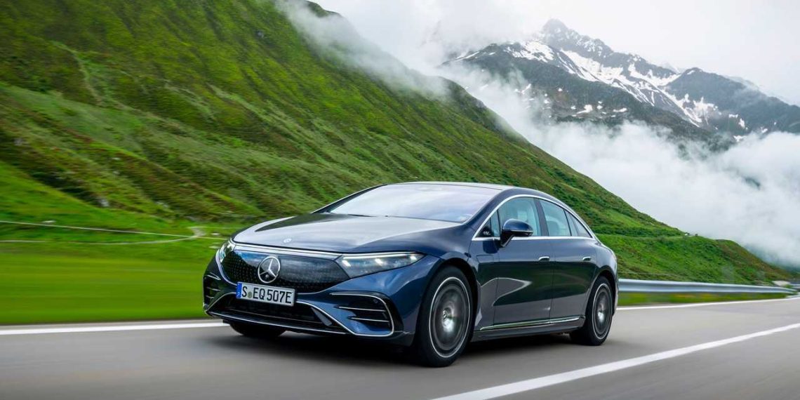 Mercedes-Benz EQS 450+ Specs: 635 km Range, 107.8 kWh Battery
