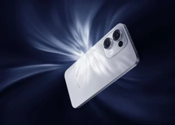 Oppo Reno13 5G Review: Mid-Range Marvel with Premium Features