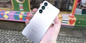 Samsung Galaxy S25+ Review: The Balanced Flagship for 2025