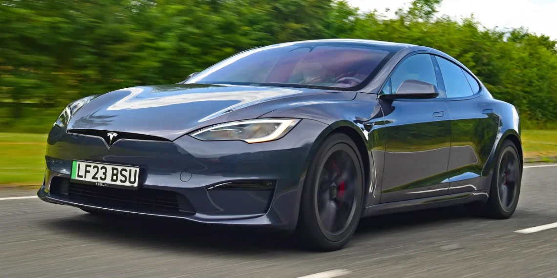 Tesla Model S 85: The Premium EV Pioneer (2013–2016)