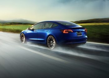 Tesla Model 3 Performance Delivers 460 km Range