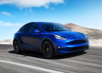 Tesla Model Y RWD: 350 km Range LFP EV