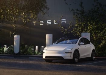 Tesla Model Y Long Range AWD Hits 450 km Range