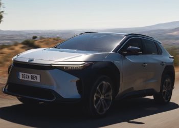 Toyota bZ4X FWD: Balanced Electric SUV Utility