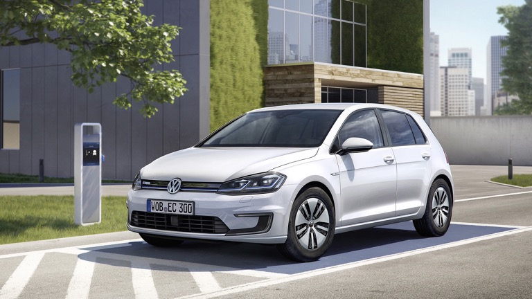 Volkswagen e-Golf – 190 km Range Electric Hatchback
