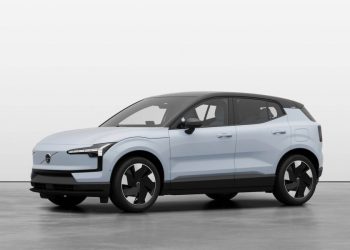 Volvo EX30 Twin Motor Performance: Compact Powerhouse with Premium Features