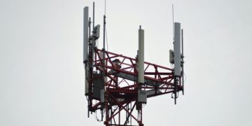 Kenya Draws More Tourists as Mobile Data Roaming Surges