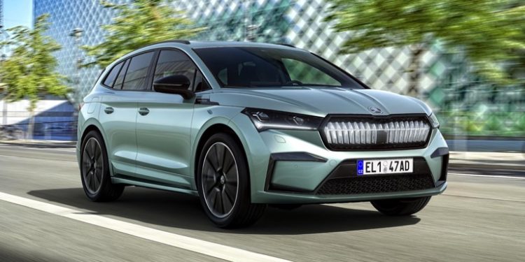 Skoda Enyaq iV 80x Electric SUV Review