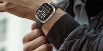 Promate Track | Premium Magnetic Apple Watch Band