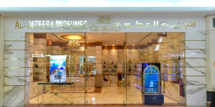 Top Perfume and Cosmetics Stores in Bahrain for Luxurious Fragrances