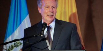 Álvaro Arzú: President of Guatemala and Peace Architect