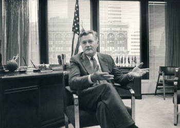 Valdas Adamkus Biography