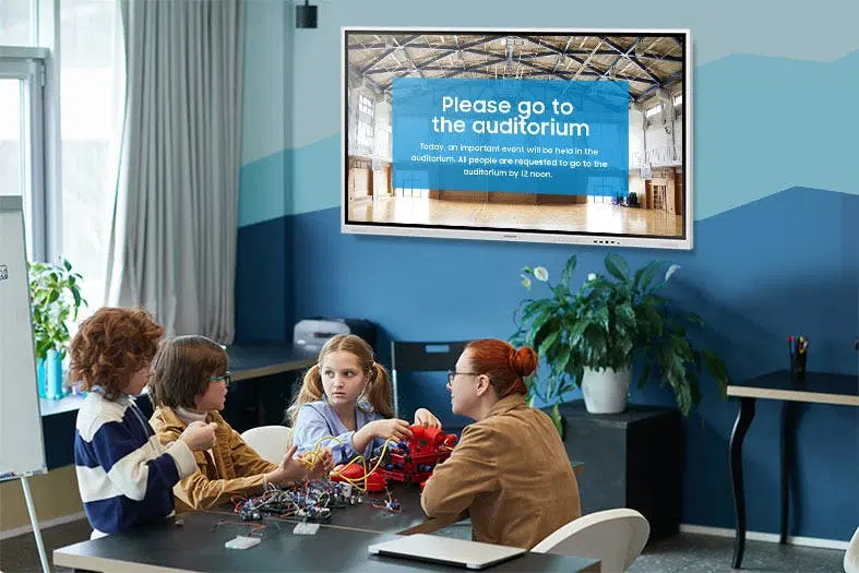 How to Choose the Best Digital Signage Screen for Your Needs