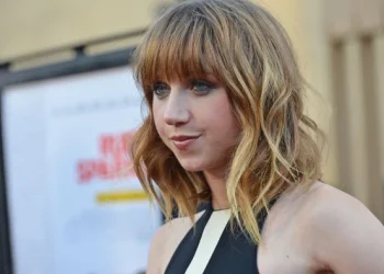 Zoe Kazan Net Worth