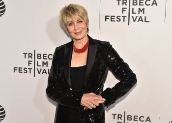 Joanna Cassidy Net Worth