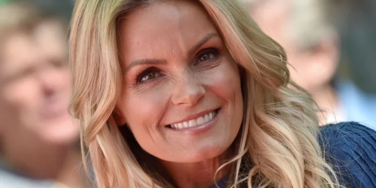 Kelly Packard Net Worth