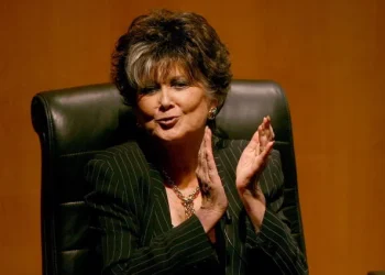 Suzanne Pleshette Net Worth