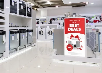 7 Types of Visual Merchandising Displays to Boost In-store Sales
