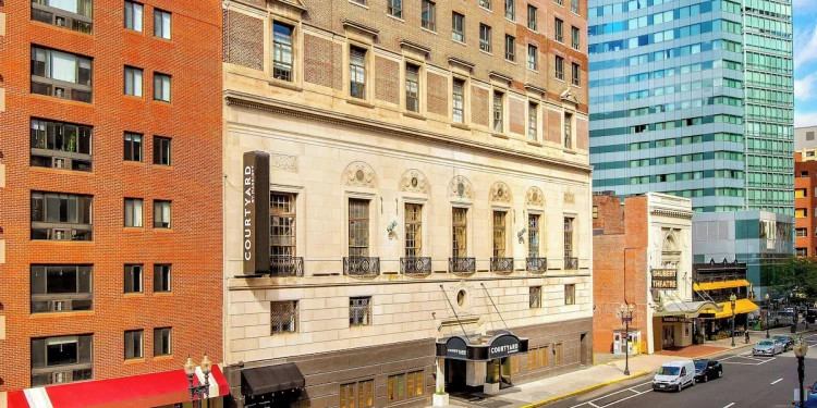 Courtyard by Marriott Boston Downtown