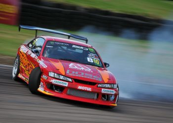 Drifting (motorsport)