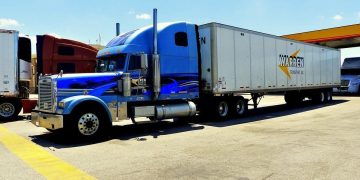Jake Brakes 101 – Semi-Truck with Trailer at Rest Stop