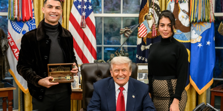 Cristiano Ronaldo’s Heartfelt Meeting with U.S. President Donald Trump: A Symbol of Global Unity